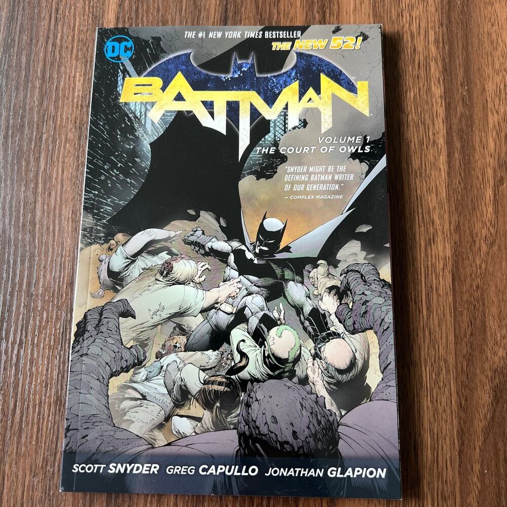 Batman Vol 1 The Court of Owls TPB New 52 DC Comics Scott Snyder Greg Capullo